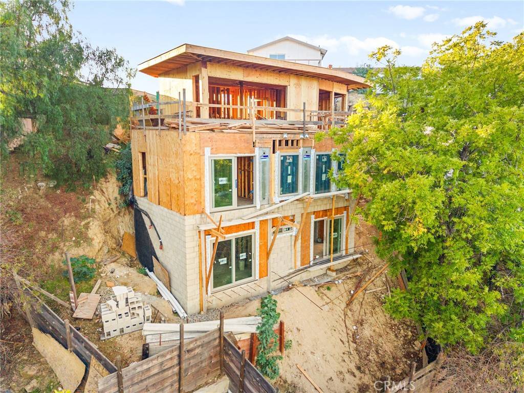 Silver Lake, CA 90039,2252 Edendale