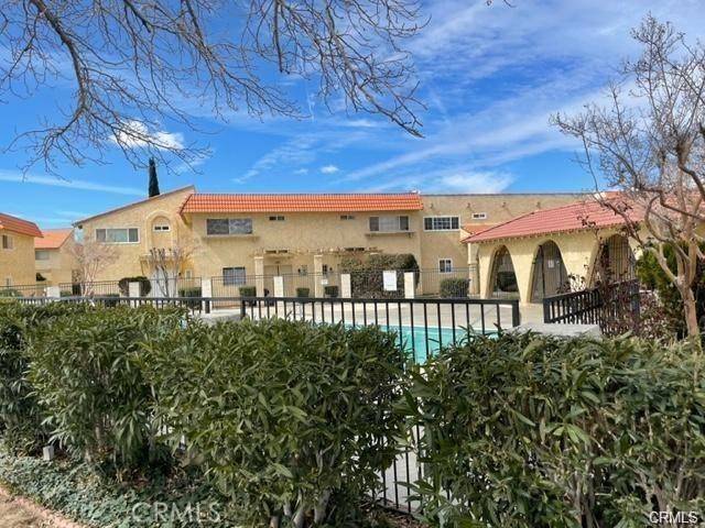 Lancaster, CA 93535,43627 Stanridge