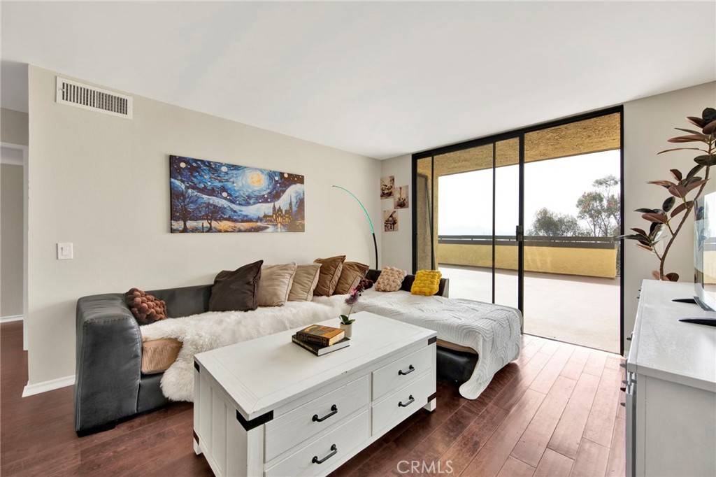 Highland Park, CA 90042,4040 Via Marisol #120