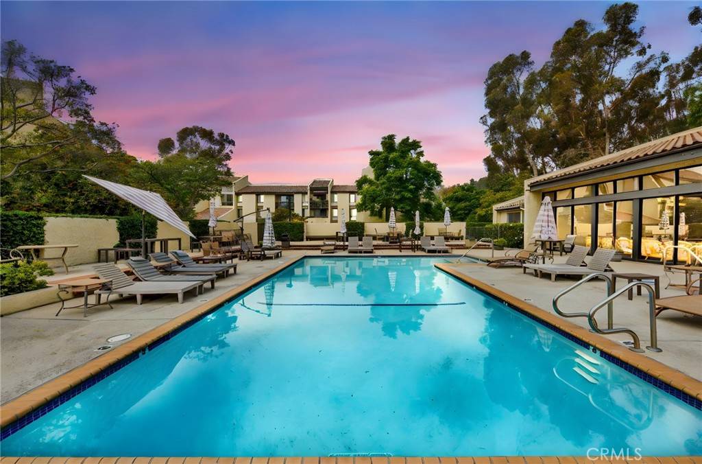 Highland Park, CA 90042,4040 Via Marisol #120