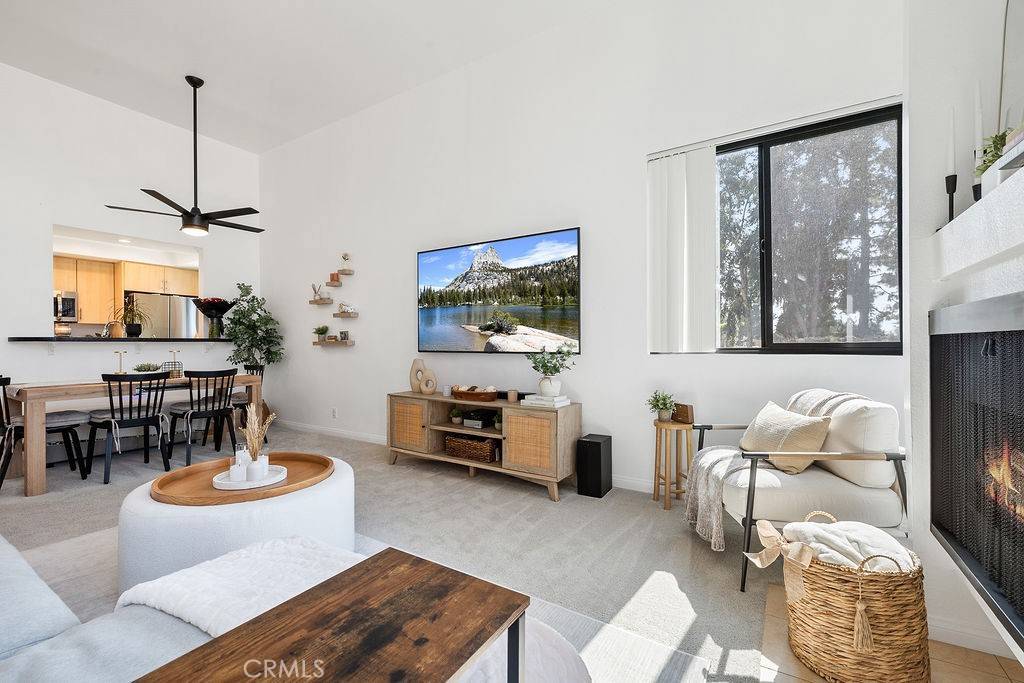 Canoga Park, CA 91304,7826 Topanga Canyon BLVD #301