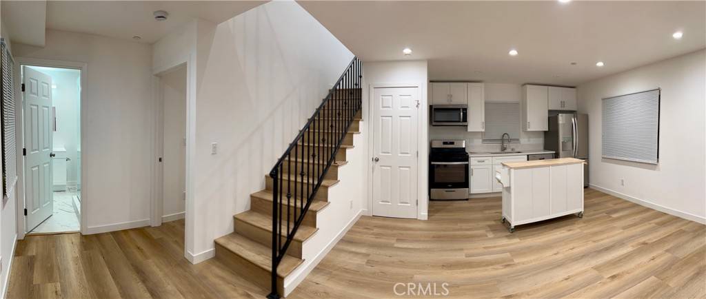 Reseda, CA 91335,18654 Runnymede St. 1/2