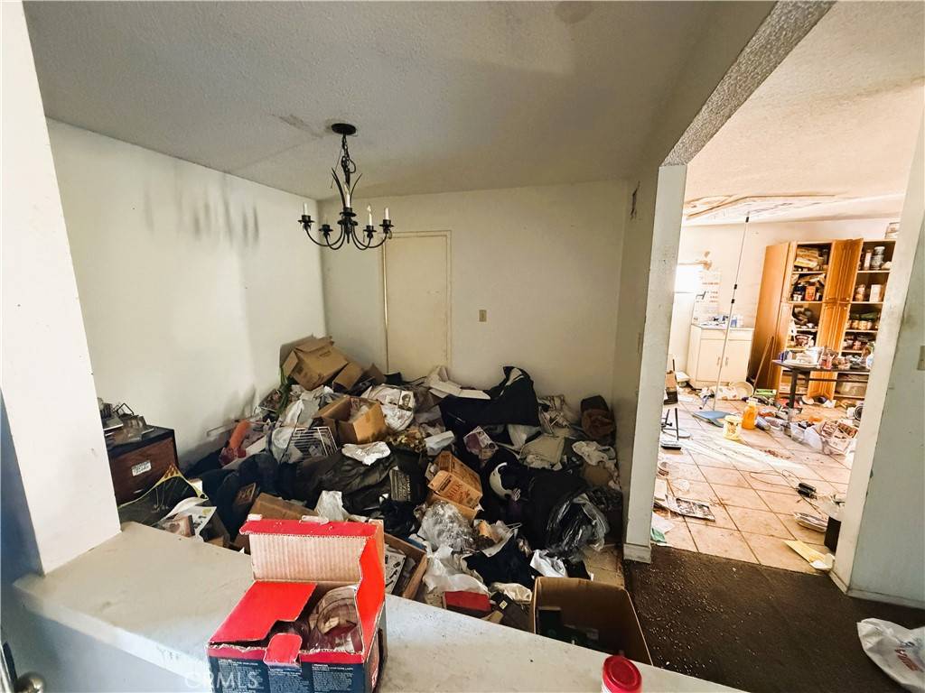 Simi Valley, CA 93065,2133 Cochran ST