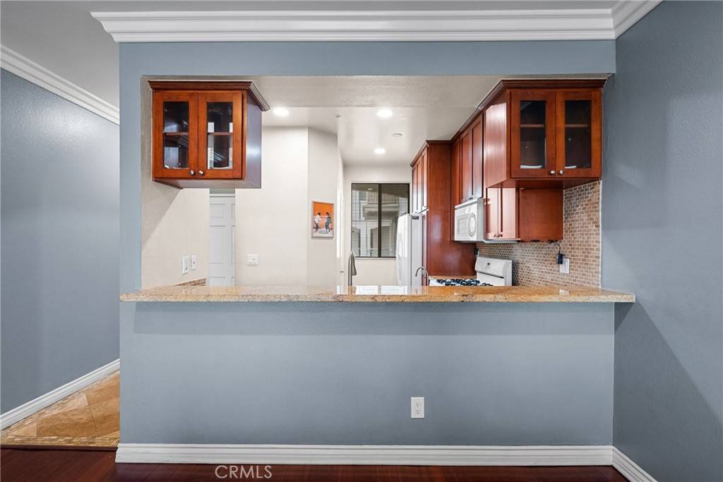 Long Beach, CA 90802,555 Maine Ave #320