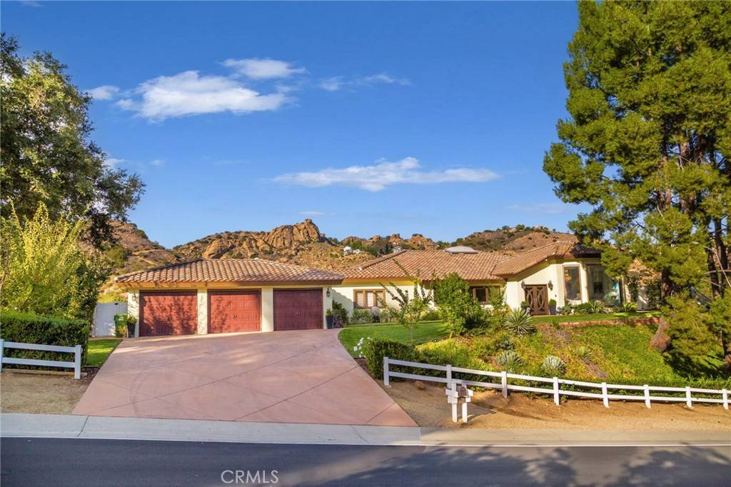 Bell Canyon, CA 91307,255 Bell Canyon