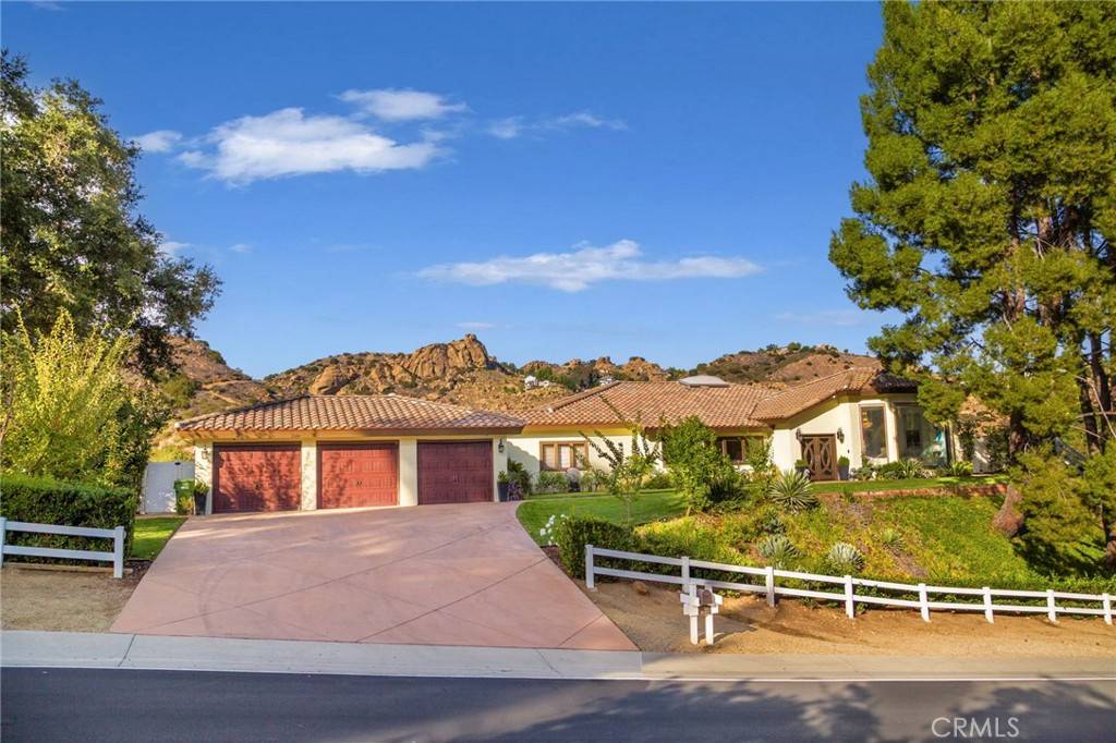 Bell Canyon, CA 91307,255 Bell Canyon