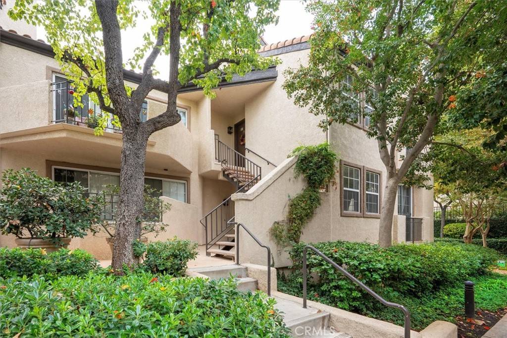 Valencia, CA 91355,24115 Del Monte DR #75