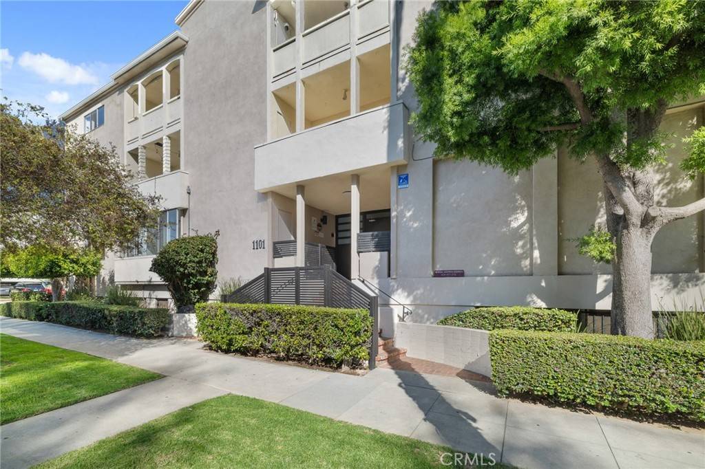 Santa Monica, CA 90403,1101 Lincoln BLVD #1A