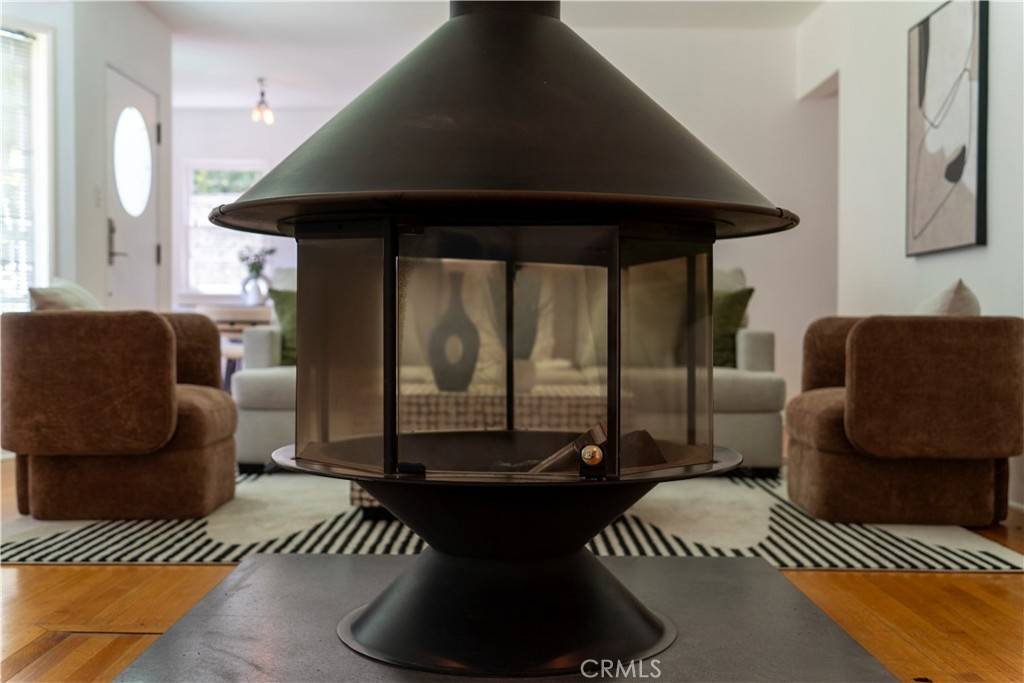 Sherman Oaks, CA 91403,4227 Van Nuys BLVD