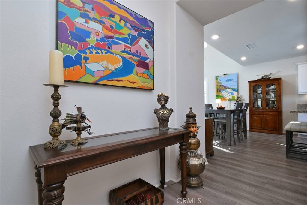 Santa Paula, CA 93060,2130 Harvest LOOP