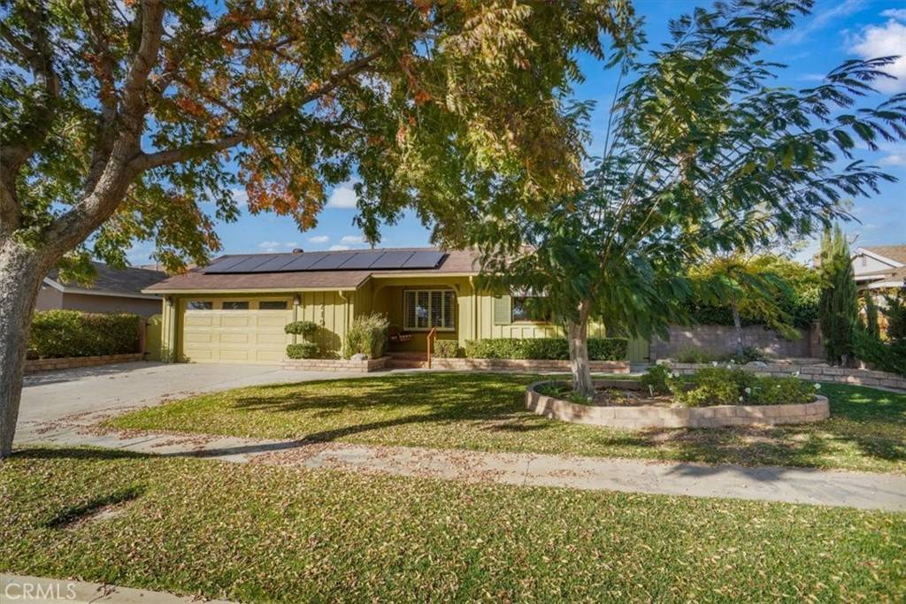 Lancaster, CA 93534,719 W Avenue J10
