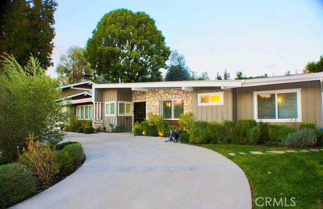 Woodland Hills, CA 91364,4820 Abbeyville