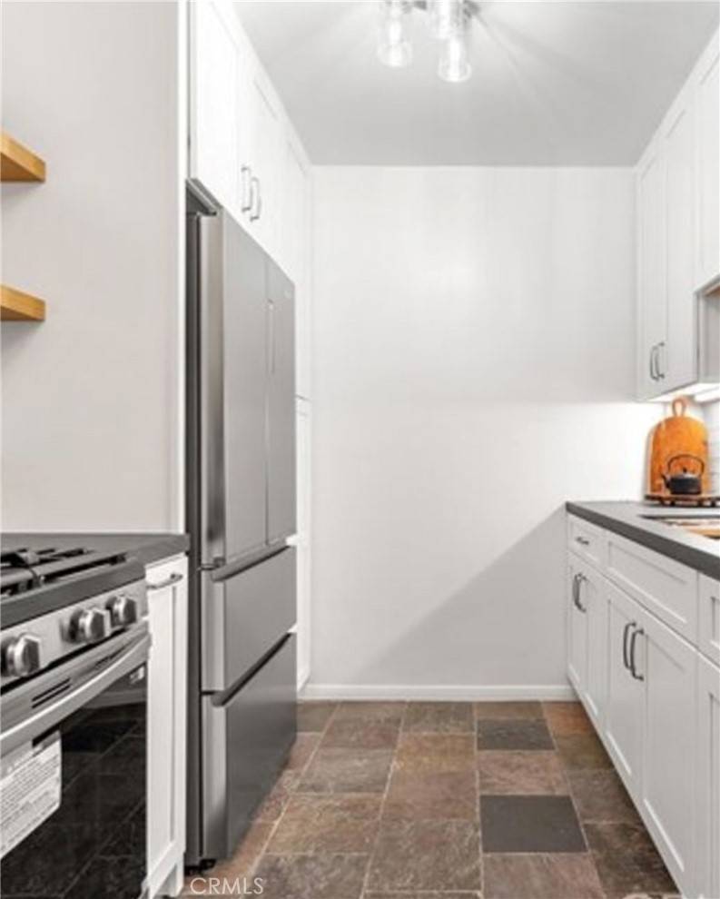 Long Beach, CA 90814,2135 E Florida ST #2