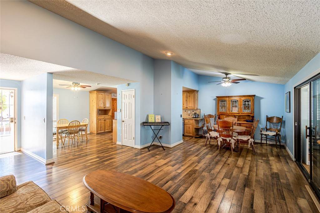 Winnetka, CA 91306,20545 Gresham ST