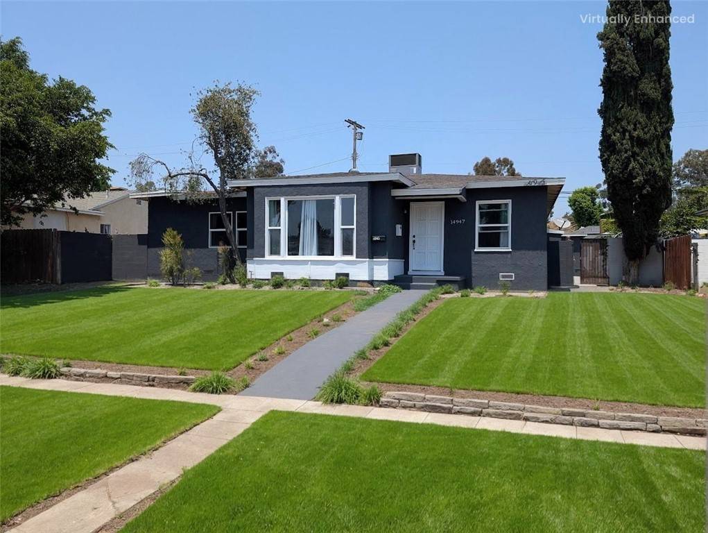 San Fernando, CA 91345,14947 Chatsworth ST