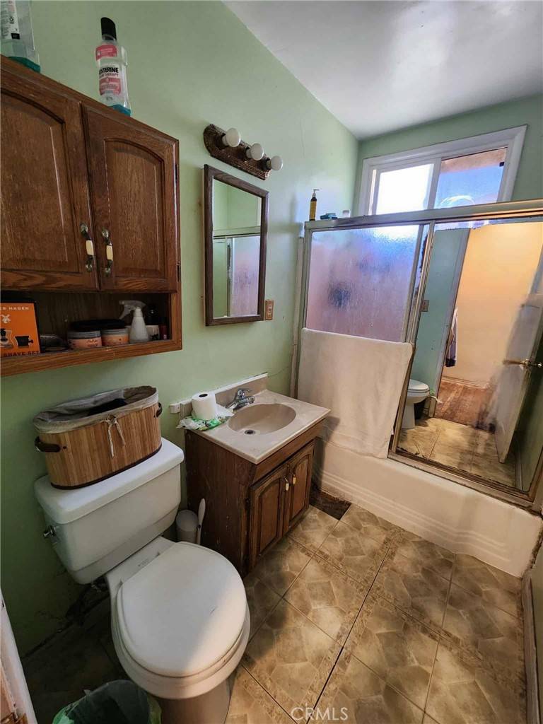 Sylmar, CA 91342,15320 Bledsoe ST