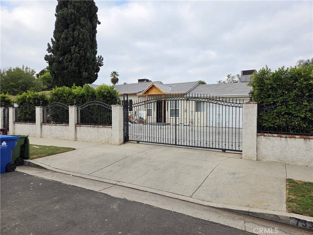 Reseda, CA 91335,7333 Jamieson