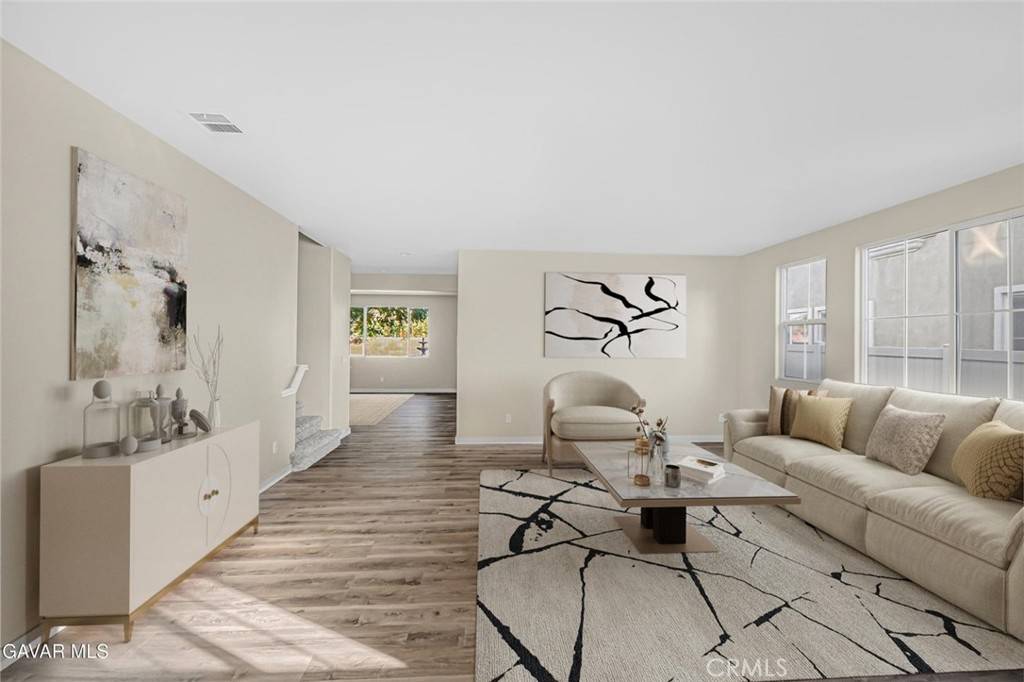 Palmdale, CA 93551,2215 Cork Oak