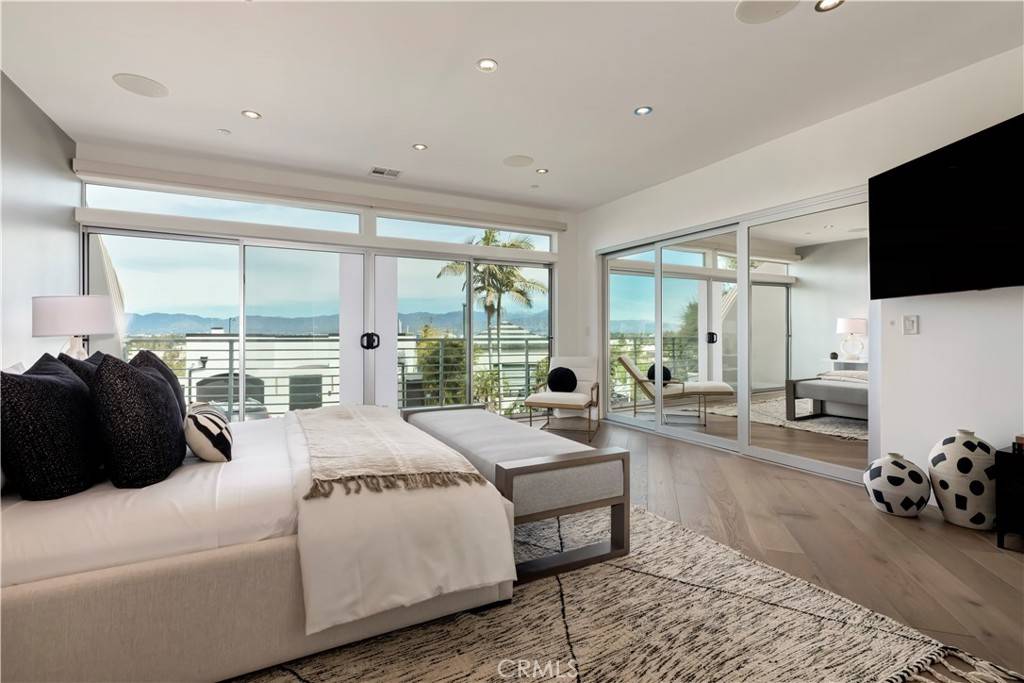 Studio City, CA 91604,11698 Picturesque