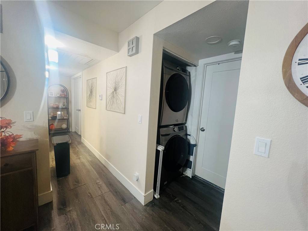 Canyon Country, CA 91351,26972 Flo #305