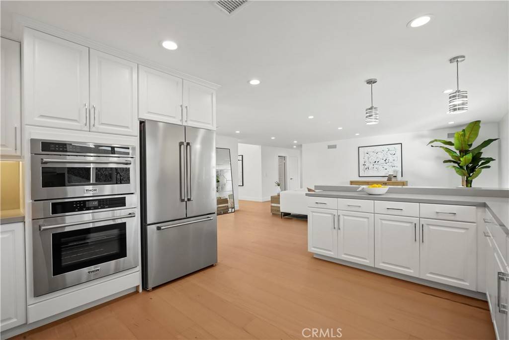 Chatsworth, CA 91311,20000 Tipico ST