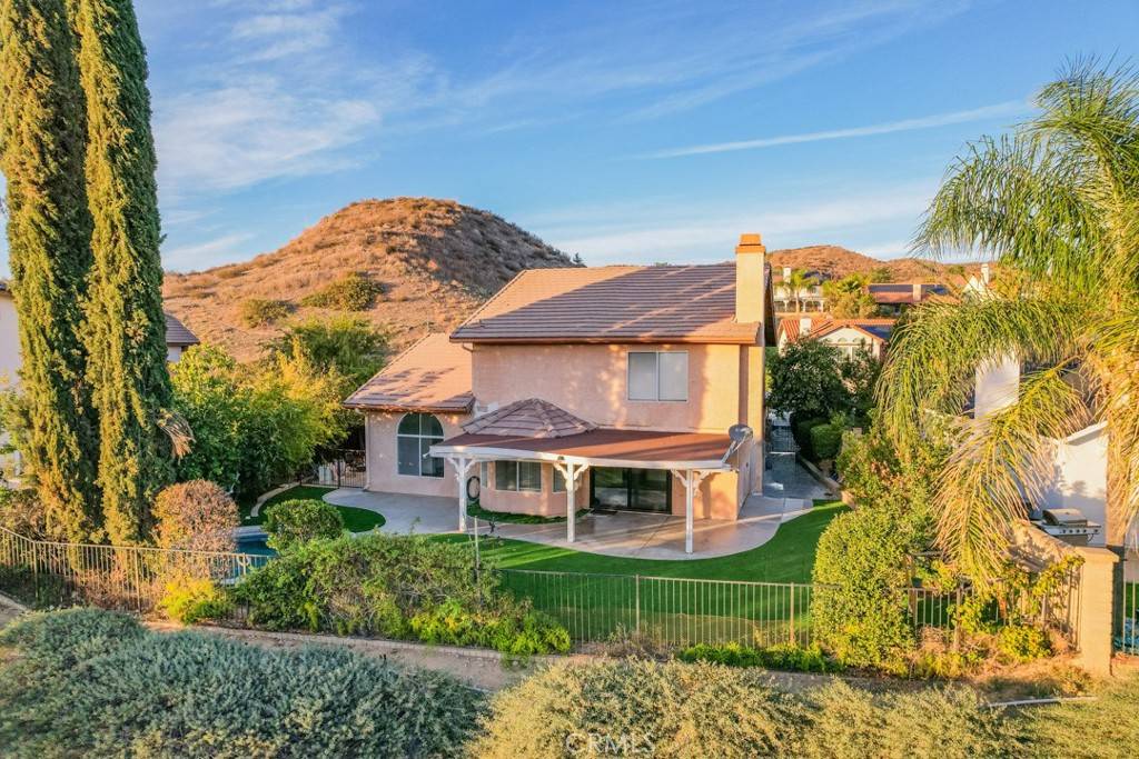 Saugus, CA 91350,20558 Romar