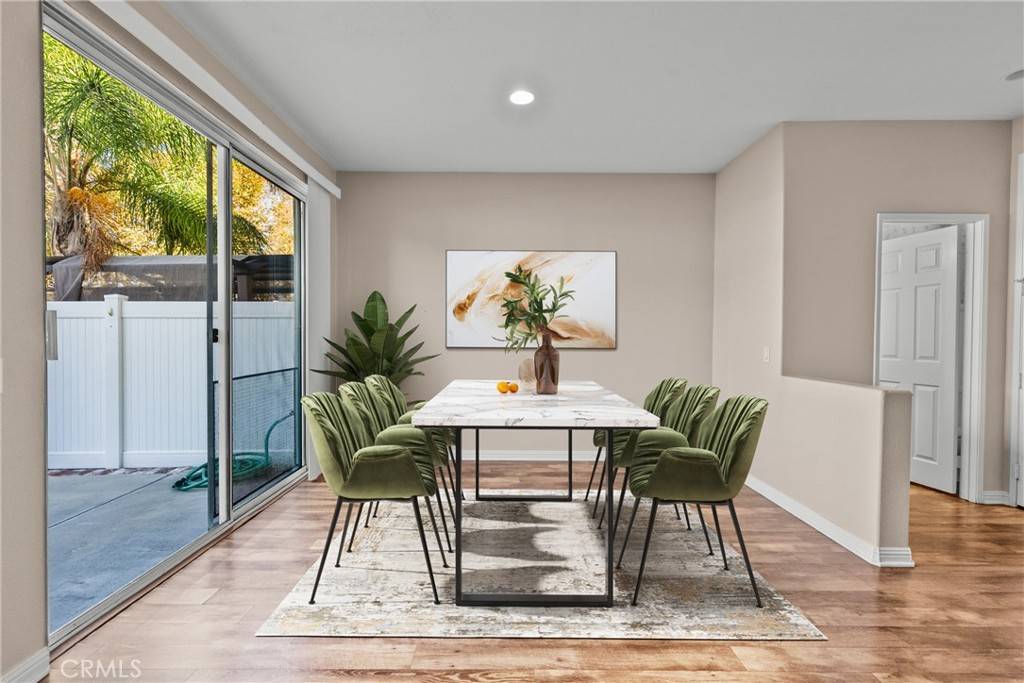 Saugus, CA 91350,25412 Parkwood LN