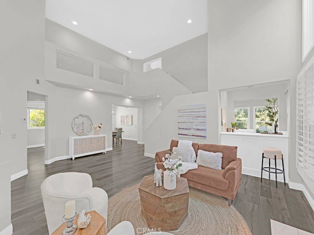 Calabasas, CA 91302,23123 Park Terra