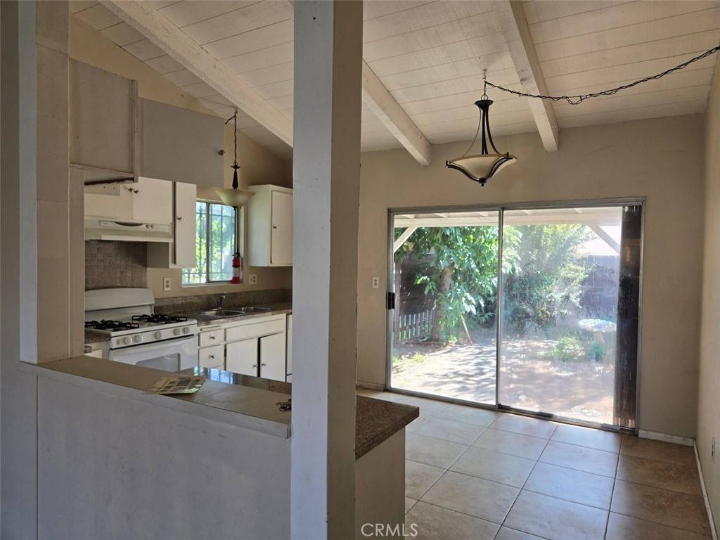 Sun Valley, CA 91352,10950 Saticoy #48