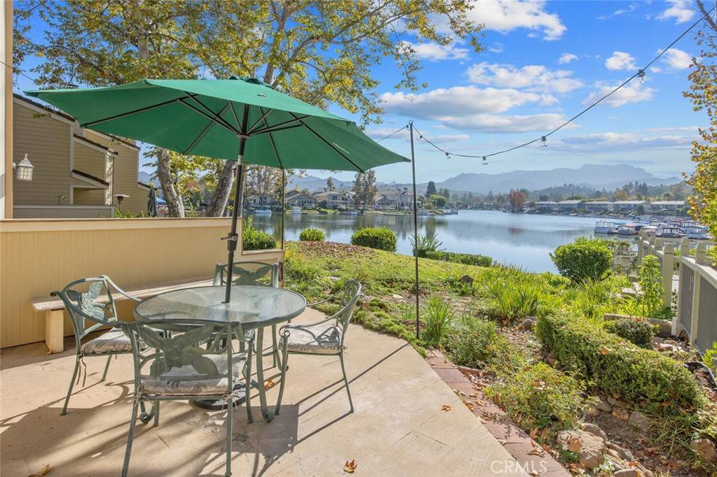 Westlake Village, CA 91361,1158 S Westlake #A