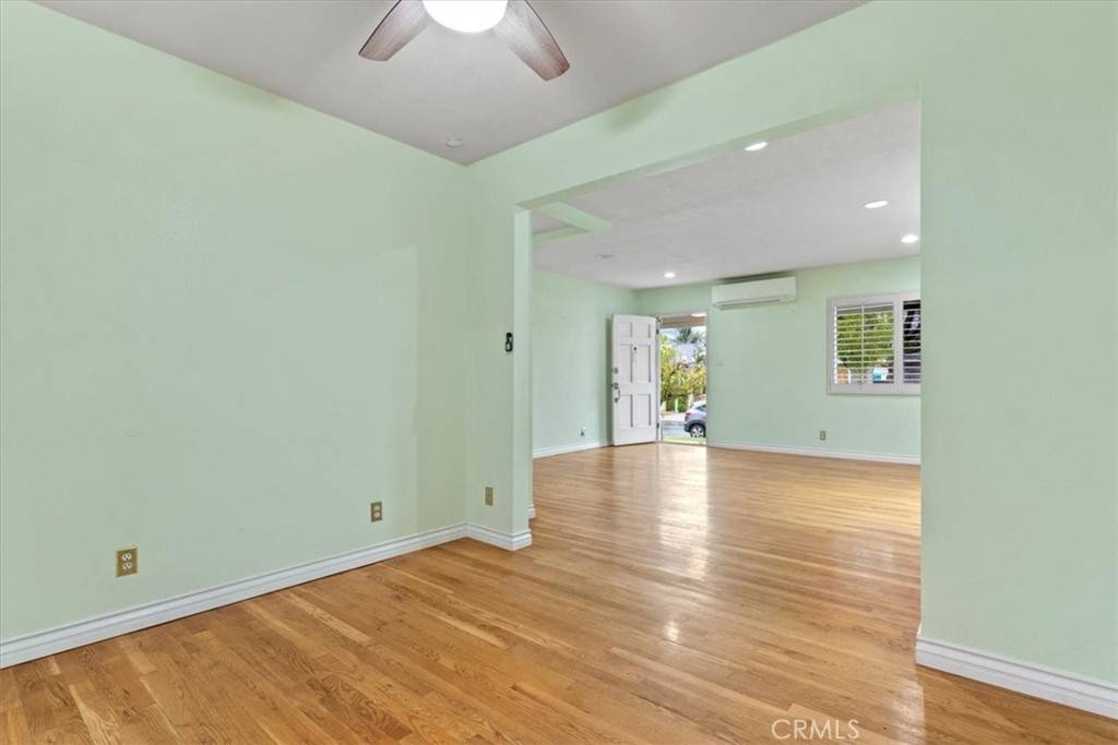 Encino, CA 91316,5847 Texhoma Ave