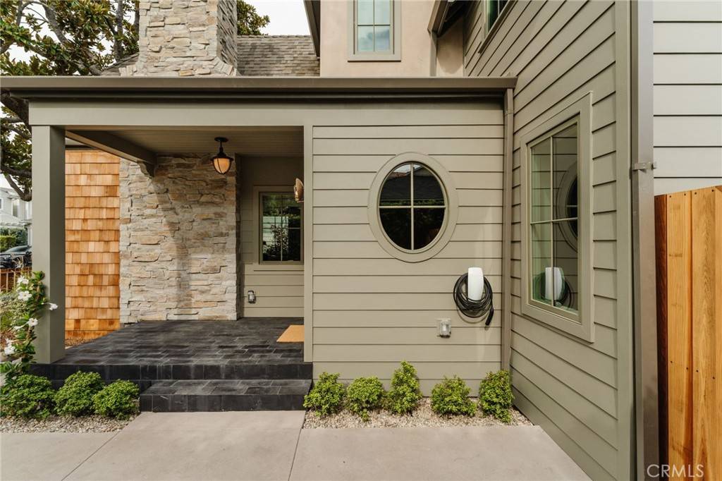 Studio City, CA 91604,4246 Farmdale AVE