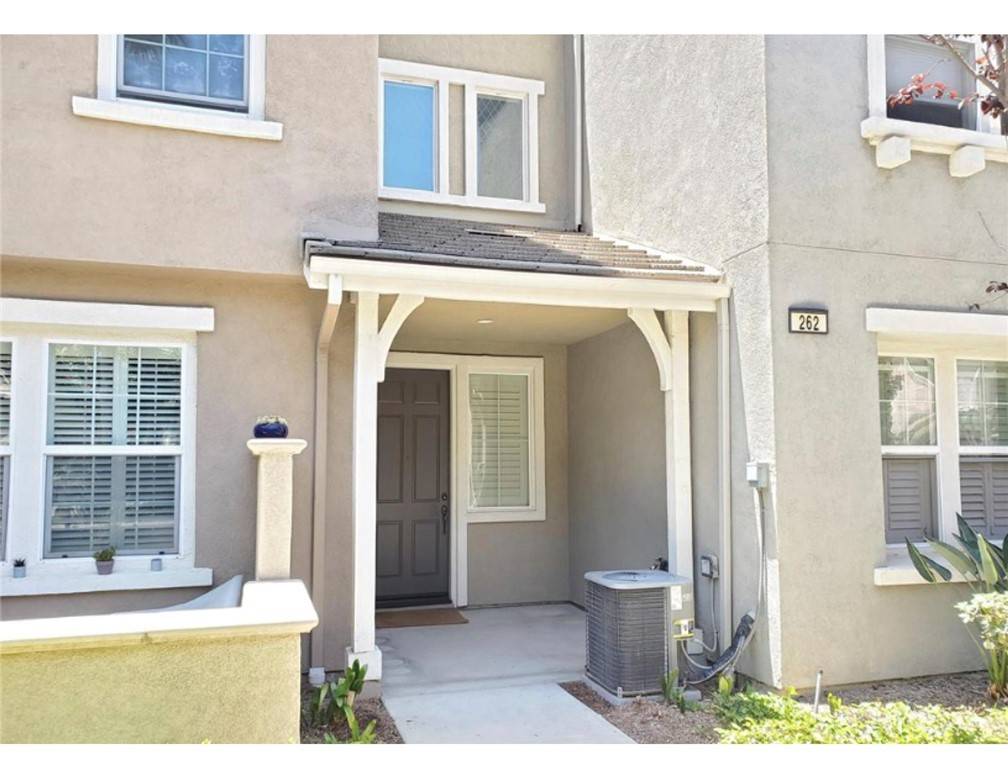 Camarillo, CA 93012,262 Lightwood ST
