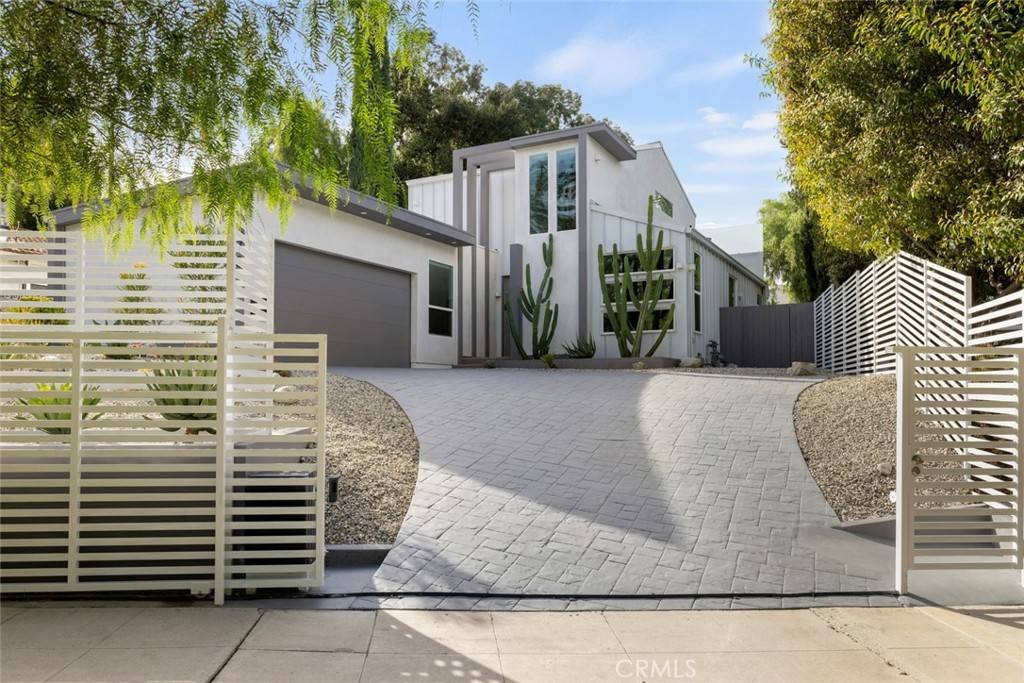 Woodland Hills, CA 91364,4731 Topanga Canyon BLVD