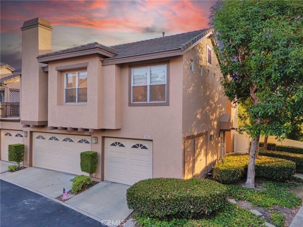 Anaheim Hills, CA 92808,922 S Country Glen WAY