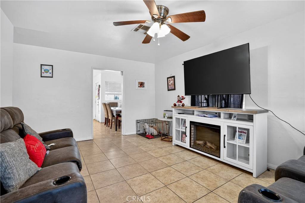 Bakersfield, CA 93307,124 Madison ST