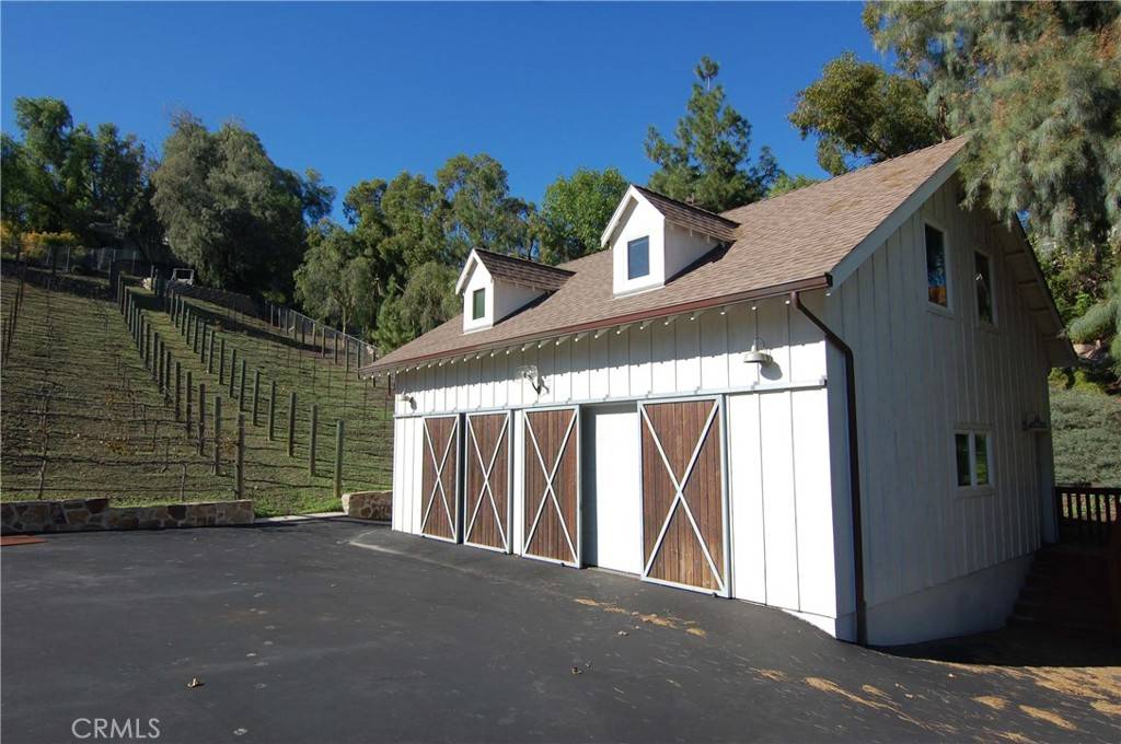 West Hills, CA 91307,7151 Atheling