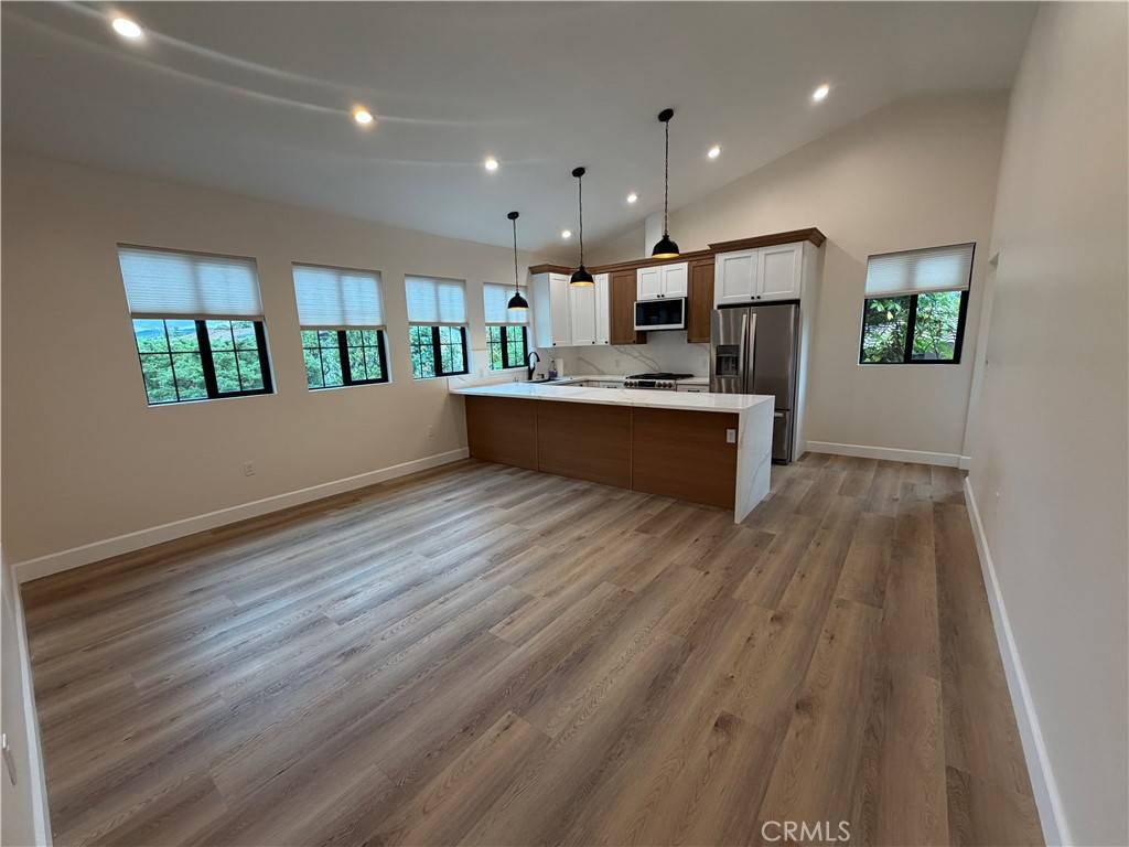 West Hills, CA 91307,24403 Lemay st