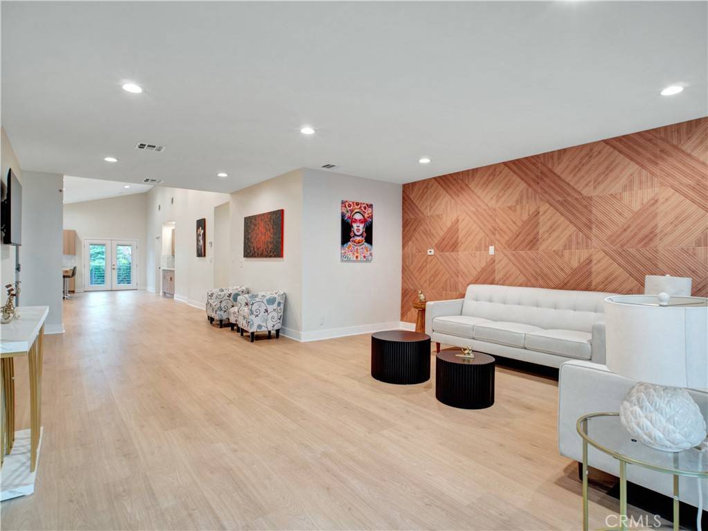 Encino, CA 91316,17961 Martha Street