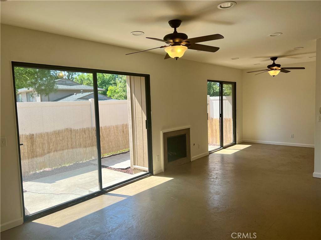 Agoura Hills, CA 91301,28723 Conejo View Dr