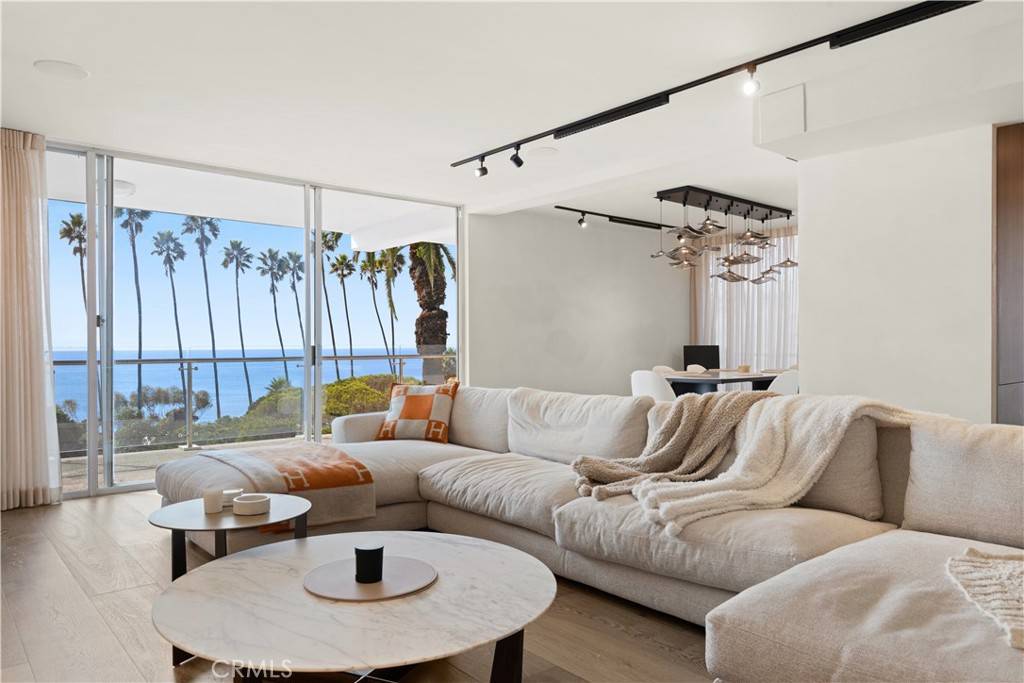 Santa Monica, CA 90402,535 Ocean AVE #6A