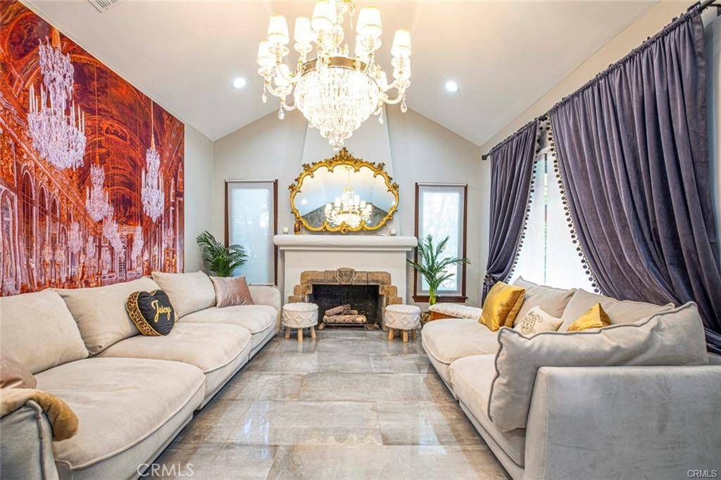 Glendale, CA 91208,3629 Sierra Vista