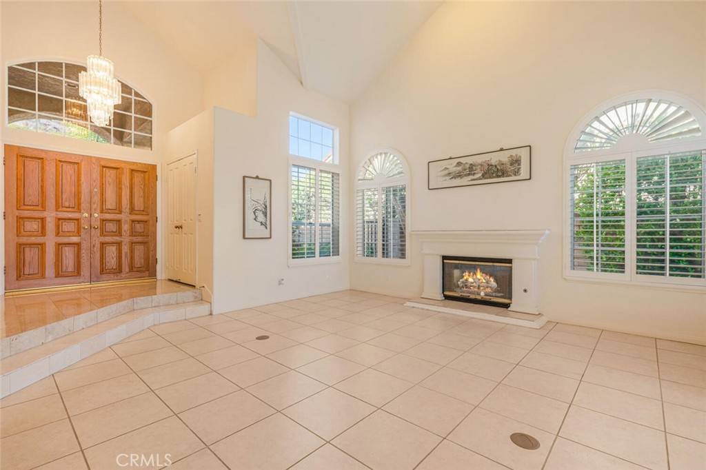 Westlake Village, CA 91361,32764 Wellbrook