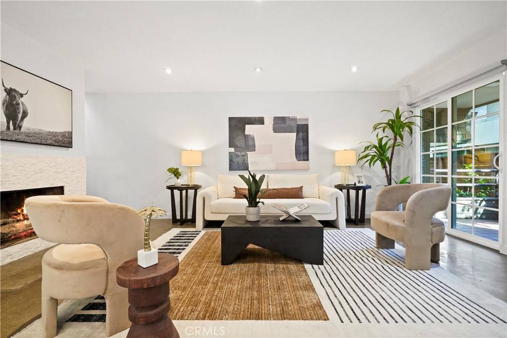 Silver Lake, CA 90039,2364 Duane ST #7