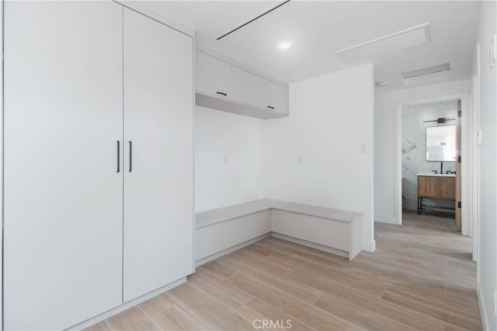 Panorama City, CA 91402,8141 Hazeltine