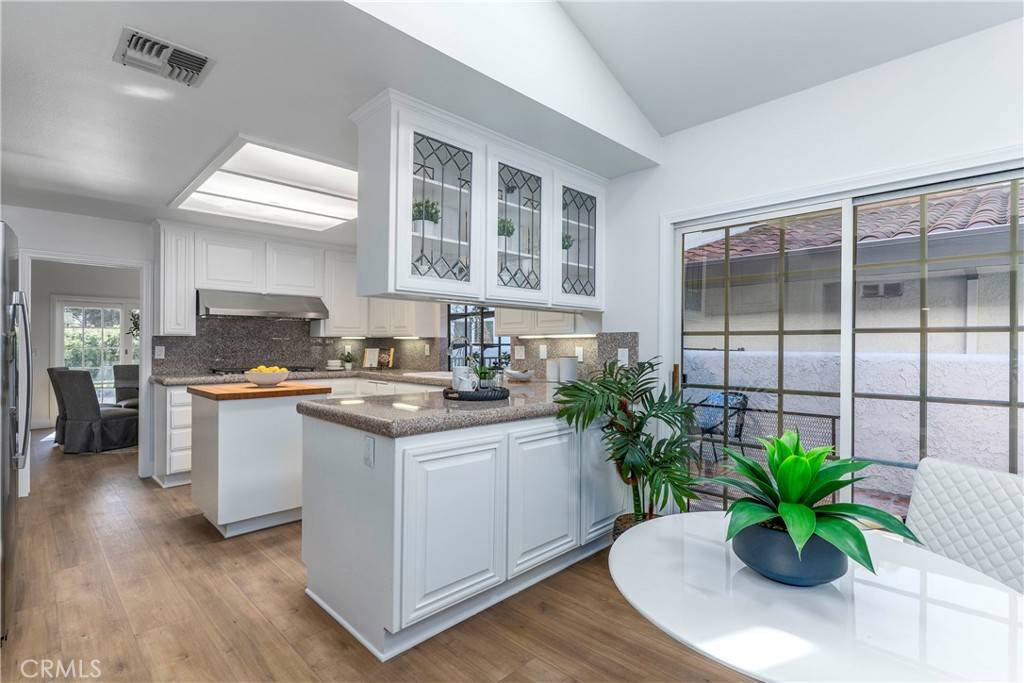 Calabasas, CA 91302,24412 Voltara CT