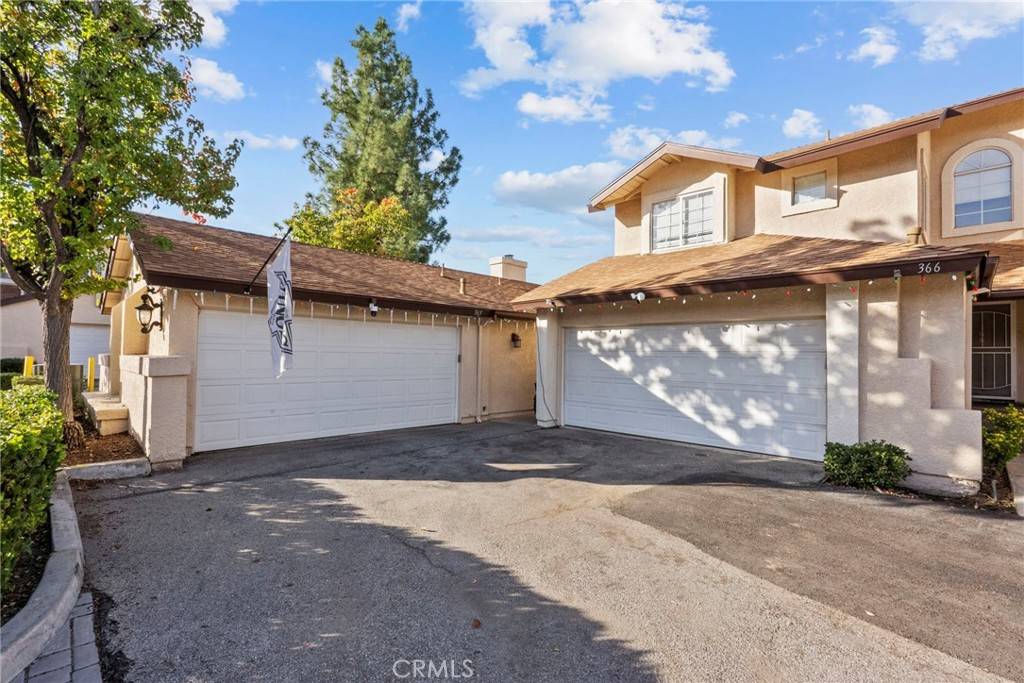 Saugus, CA 91390,28325 Seco Canyon #365