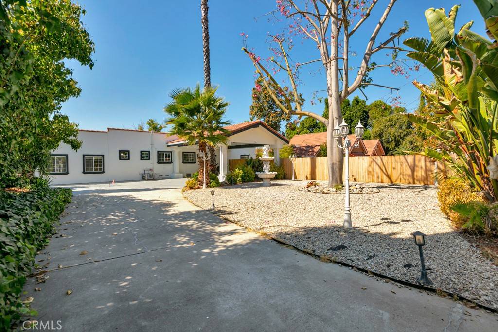 Tarzana, CA 91356,5719 Beckford