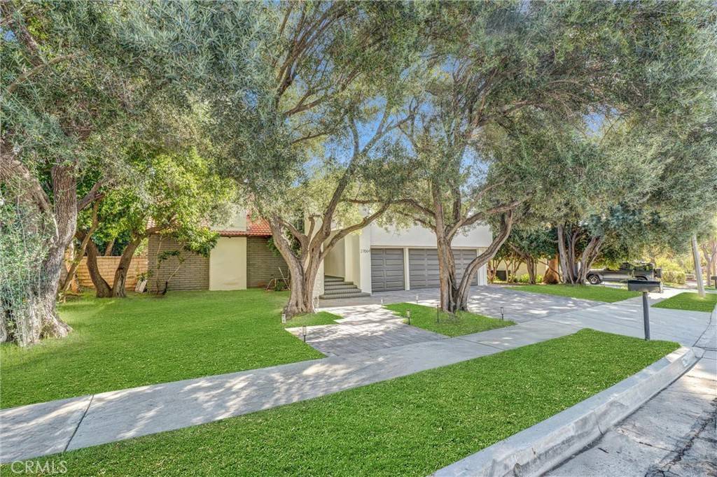 Calabasas, CA 91301,27064 Esward DR