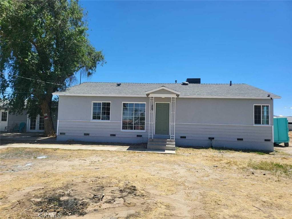 Palmdale, CA 93591,9854 E Ave Q4